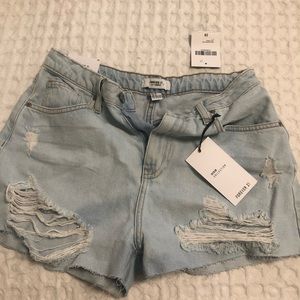 Forever 21 jean shorts size 28 NWT